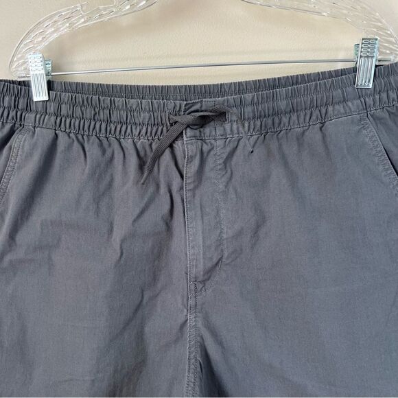 Patagonia Nomader Volley Forge Gray Elastic Waist Drawstring Shorts SZ L - Picture 2 of 11